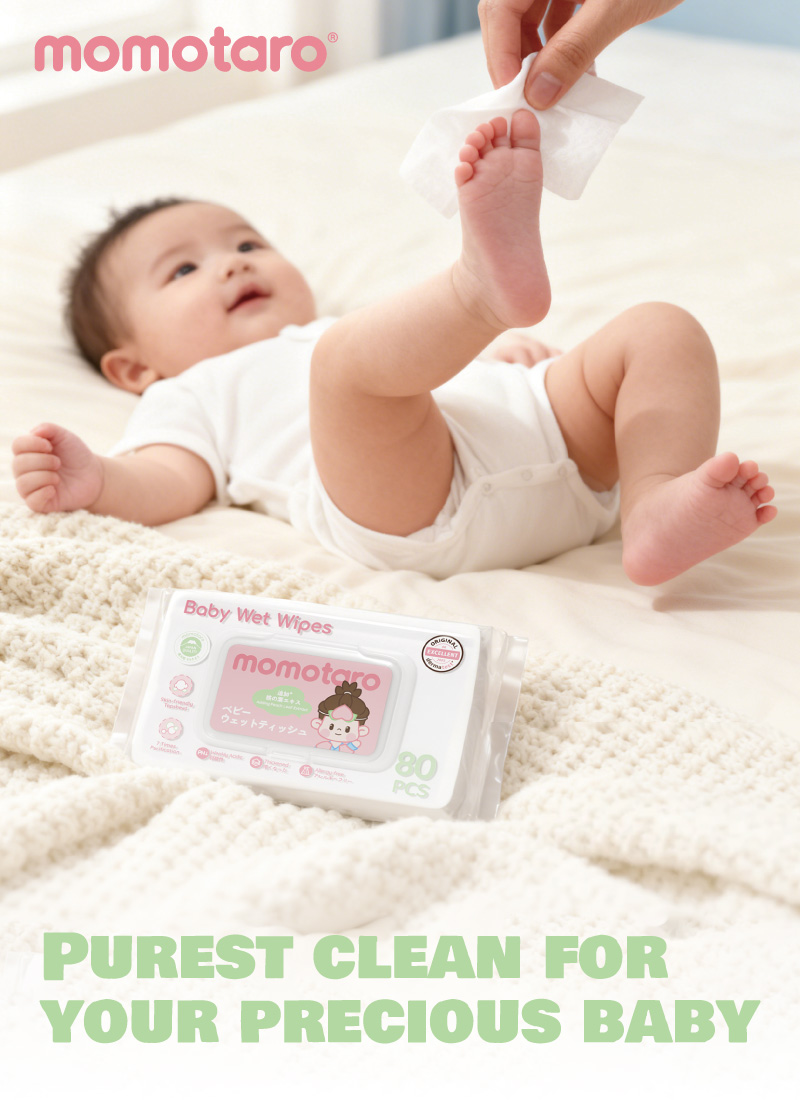 Làm sạch nhẹ nhàng cho em bé yêu quý của bạn