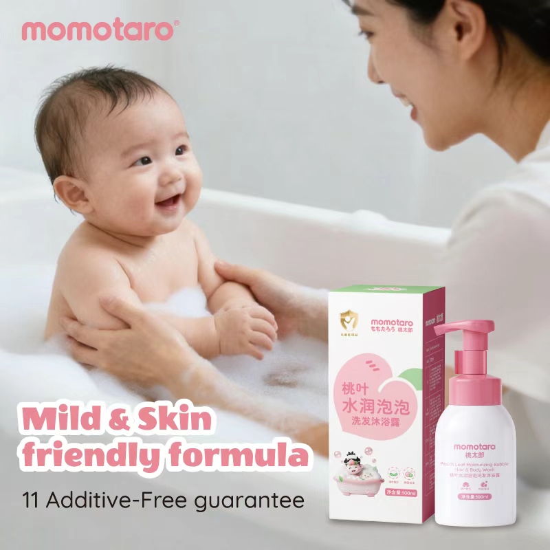 Chăm sóc nhẹ nhàng cho làn da mỏng manh của bé